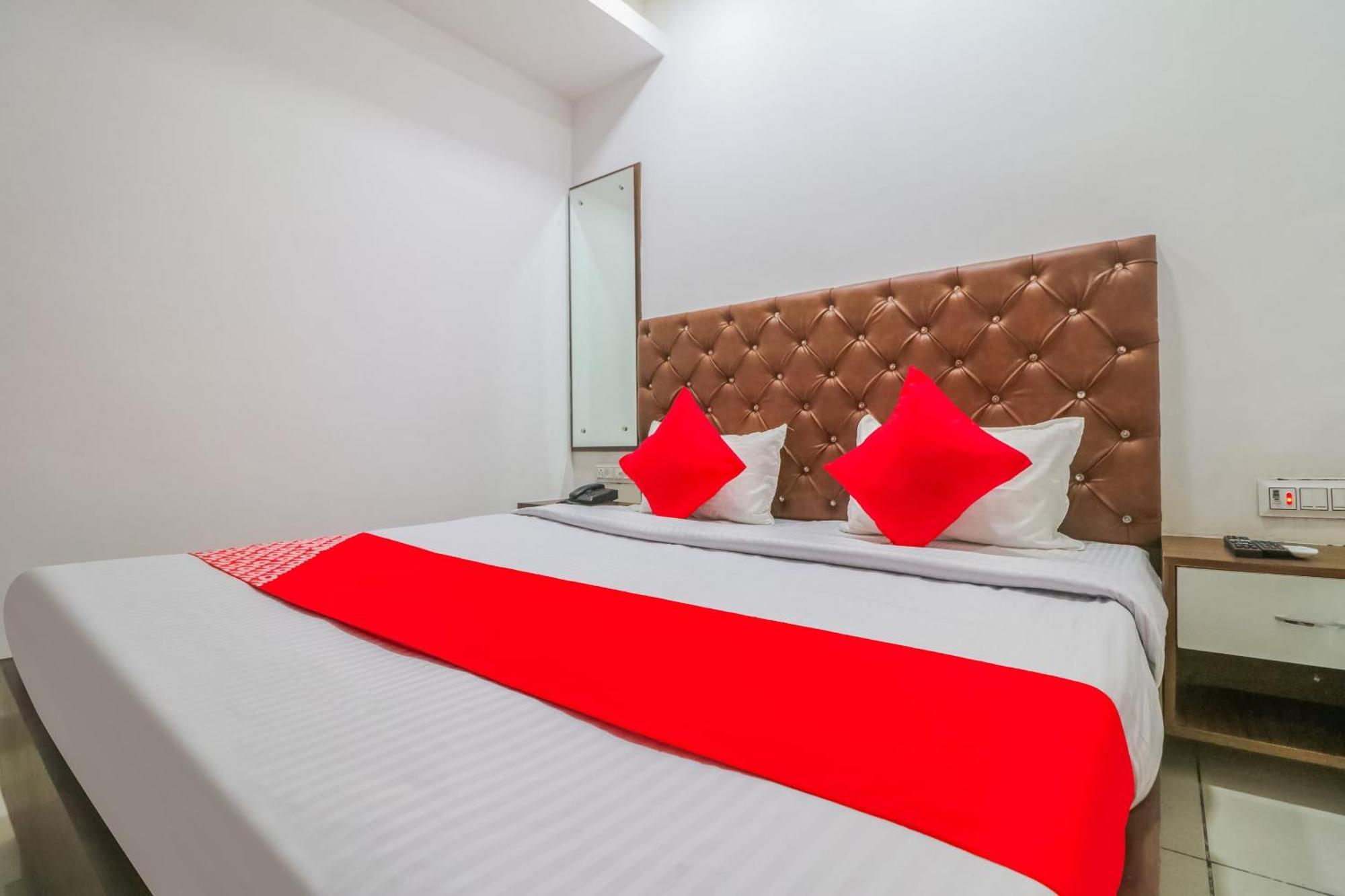 Hotel O Skycity Hisār Esterno foto